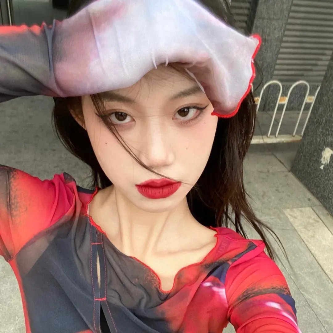 孤独的心海报